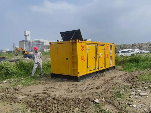 顺城200KW柴油发电机机组每小时的油耗量受哪些因素影响?