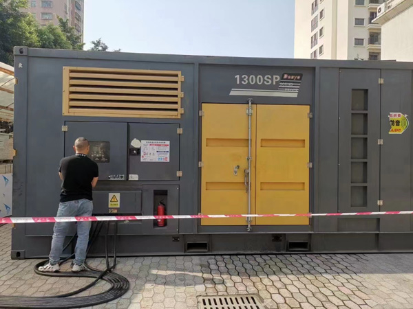 顺城500KW发电机组冬季应该配多大的启动电瓶?